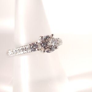 Simulated Diamond Swarovski Ring 2 Carats tw Size 8